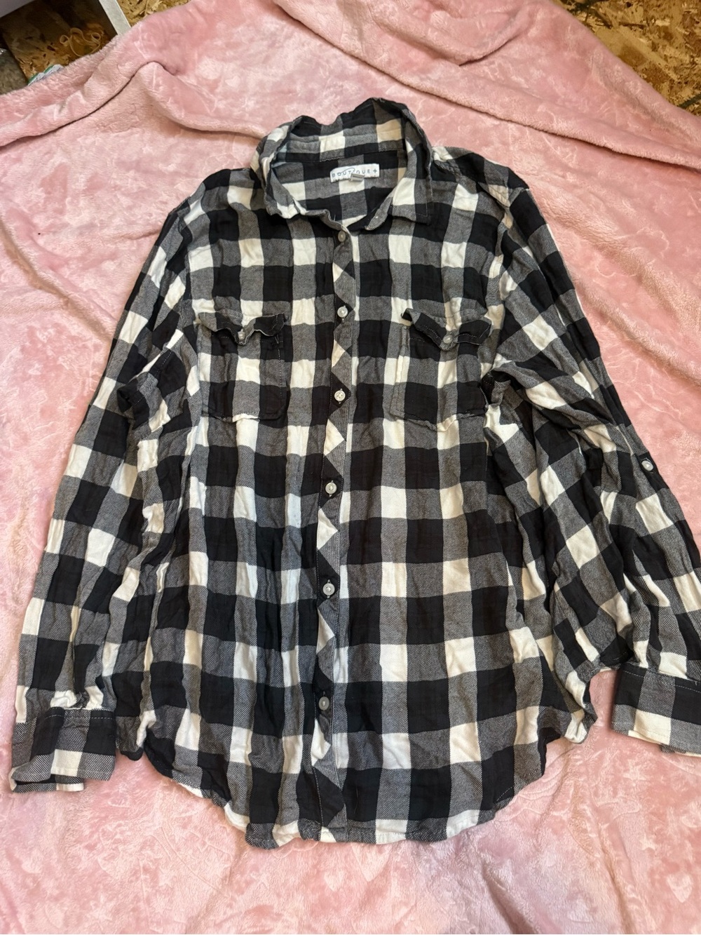 Lightweight Black & White Plaid Button-Down Shirt - Unbranded
